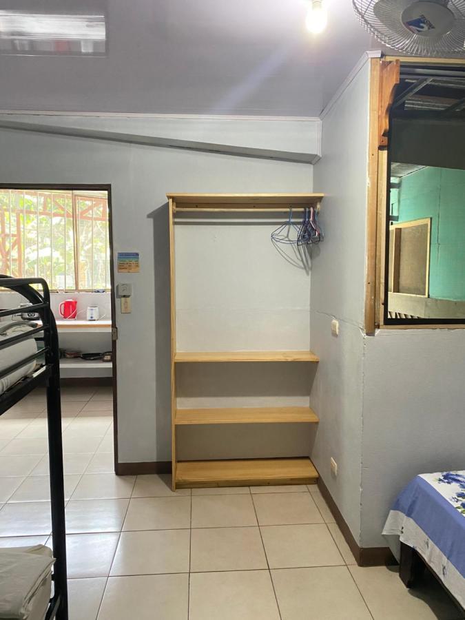 Blue Morpho House B&B Manuel Antonio Esterno foto