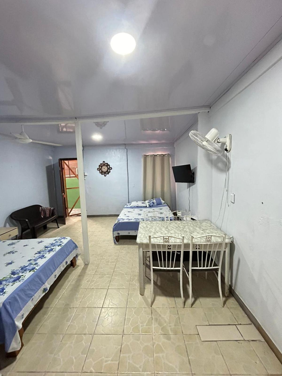 Blue Morpho House B&B Manuel Antonio Esterno foto